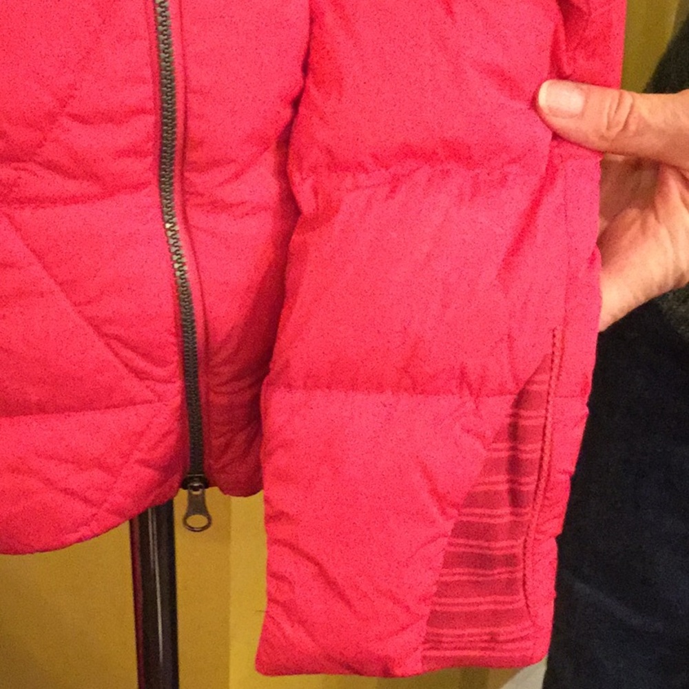 lululemon athletica Red Puffer Jacket - Picture 2 of 5